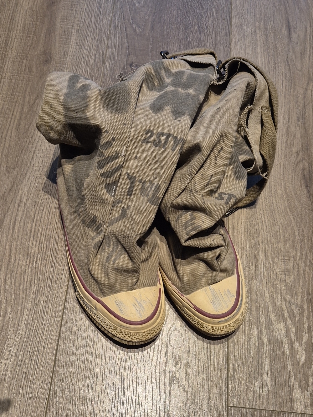 Women’s Military Canvas Sneakers with Rubber Sole